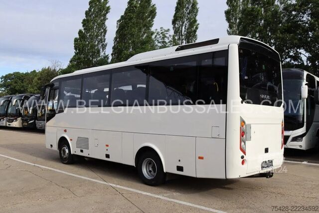 Intercitybuss Otokar Navigo U / 7,8m / Lift / Airco