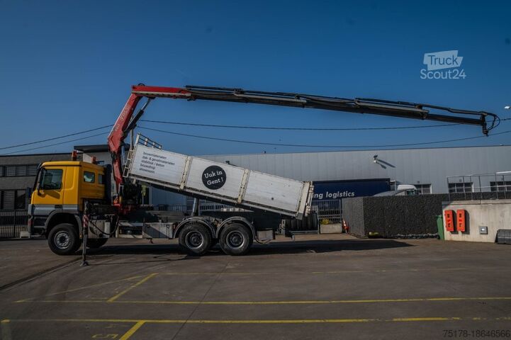 Camion-benne avec grue MERCEDES ACTROS 3344 K-MP3+FASSI F245