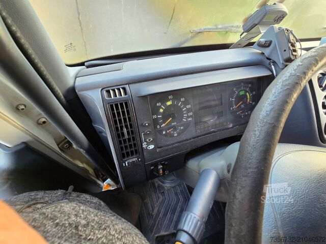 Vrachtwagen met bakwagen Mercedes-Benz 