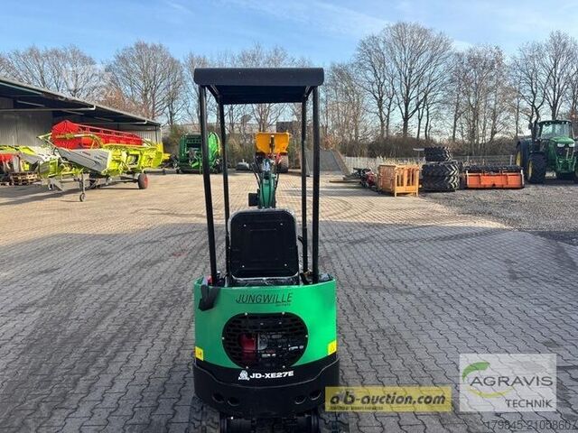 Mäher DIVERSE Jungwille Minibagger JD X27 E