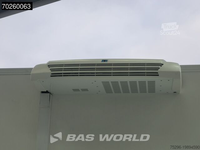 Saldētava Renault Master 165PK -15 Vriezer Koelwagen Thermo King ...