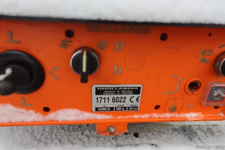 Чемодан Krone SD Trailer + Stuuras + Dhollandia laadklep 2000...