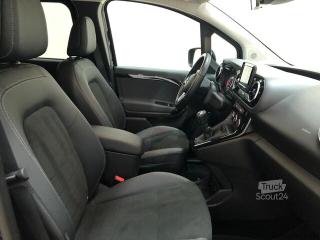 Minibus Mercedes-Benz T 180 d **MBUX,Klima,PDC