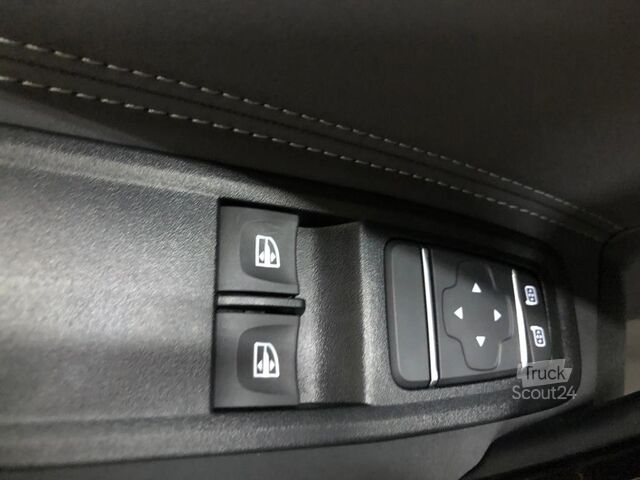 Minibus Mercedes-Benz T 180 d **MBUX,Klima,PDC