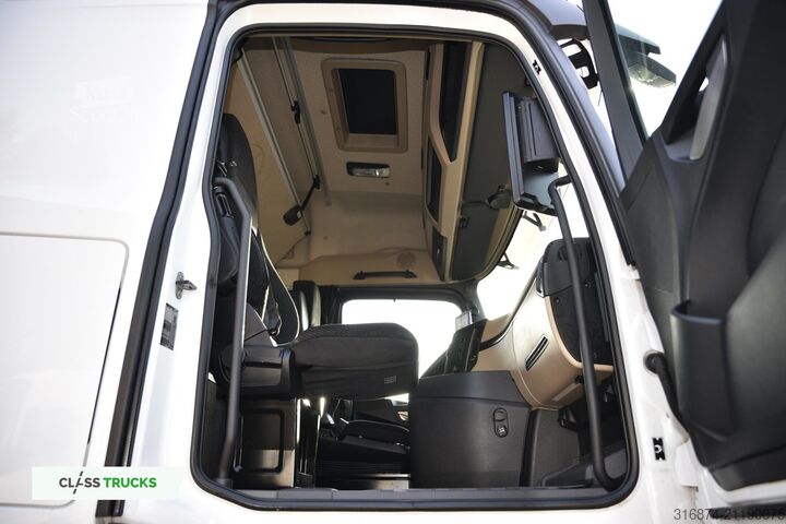 Standardni tegljač MERCEDES-BENZ Actros 5 1845 BigSpace