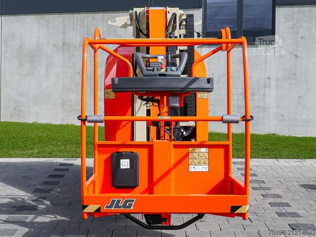 Vertical mast platform JLG Toucan 12E Plus