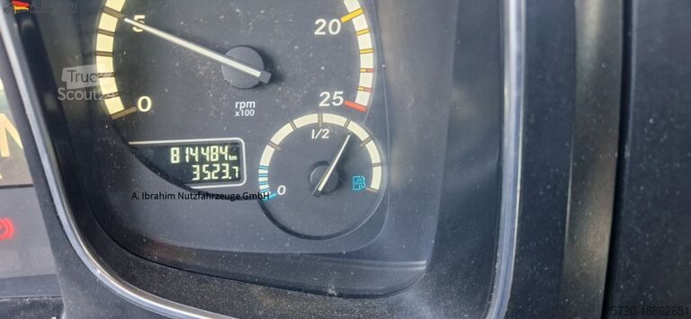 Tracteur routier standard Mercedes-Benz 1840 Actros, 3x vorhanden, identisch