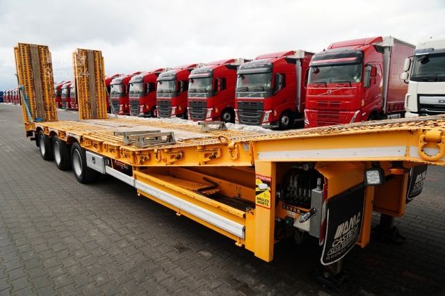 Низкорамный полуприцеп  CASTERA AMC / SR3D / NACZEPA LAWETA / NISKOPODWO