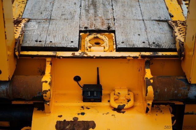 Низкорамный полуприцеп  CASTERA AMC / SR3D / NACZEPA LAWETA / NISKOPODWO