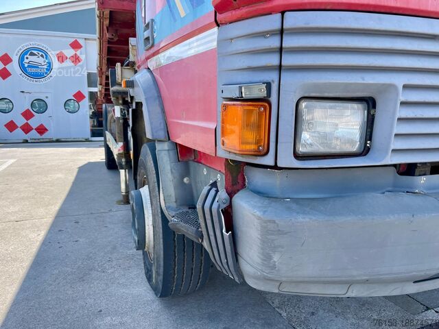 Camion à benne basculante IVECO 145-17