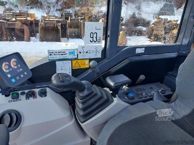 Minibagger Kobelco SK28SR-6E