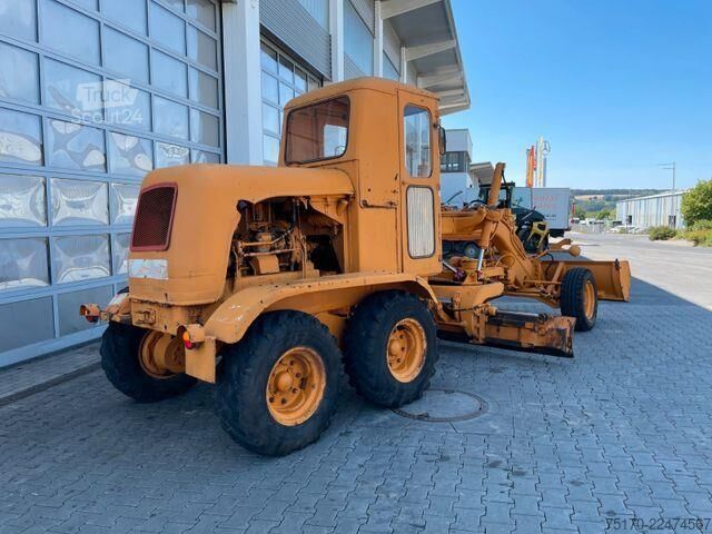 Kelio greideris Fischer Grader 50D / 10.752h / 1963