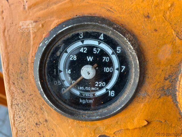 مستویة الطریق Frisch Grader 50D / 10.752h / 1963