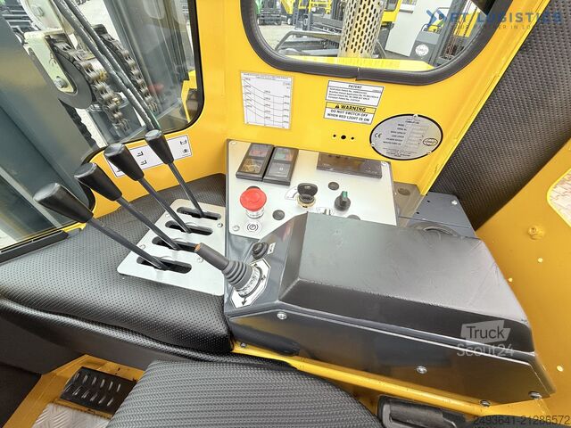 Négyirányú targoncát Combilift C4000 GAS DUPLEX 4600 FREE-LIFT CABIN