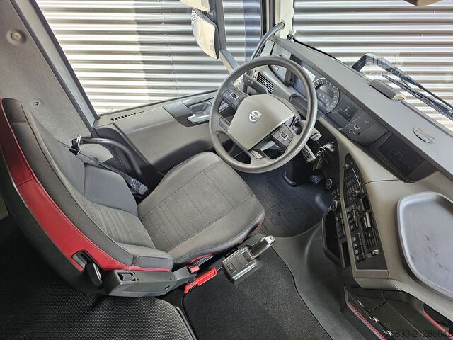 Estándar-SZM Volvo FH460 6x2/4 / NL-TRUCK / 617DKM / NIGHT-AIRCO