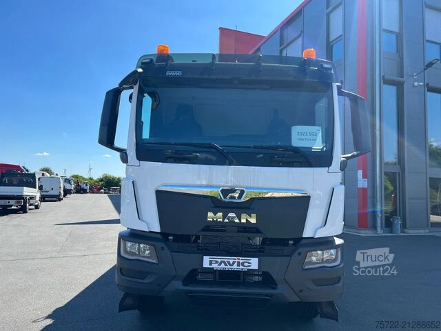 Benne à 3 côtés MAN TGM 18.320 4x4 Meiller Trigenius FASSI F135