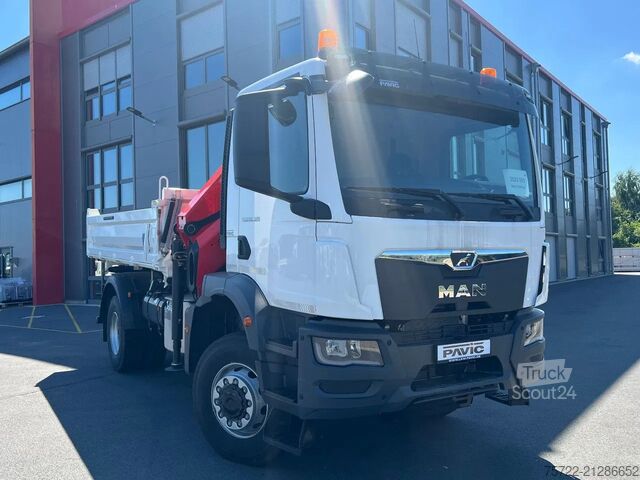 Benne à 3 côtés MAN TGM 18.320 4x4 Meiller Trigenius FASSI F135