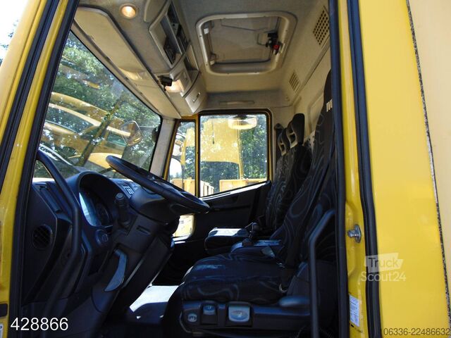 Sandučar kamion IVECO 120 E 28 EuroCargo
