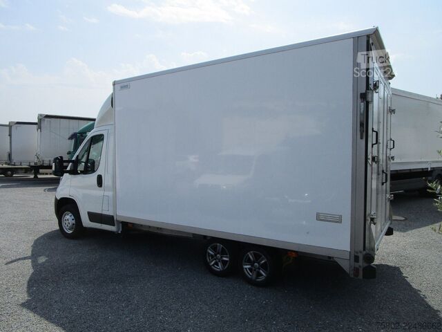 Κλειστό βαν PEUGEOT Boxer  2.0L 130PS*3-Achser+Türen+Rampe hinten*