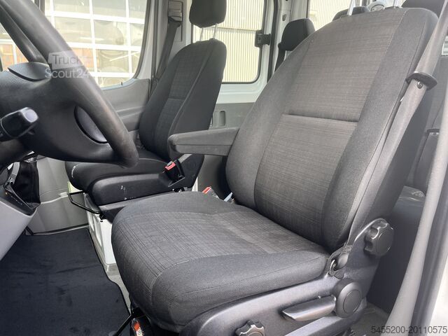 Nákladní automobil s plošinou a jeřábem Mercedes-Benz Sprinter 513 CDI Hiab Laadkraan 018T Trekhaak 2...