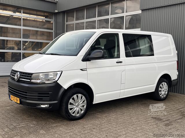 Kombi s vysokou strechou Volkswagen Transporter 2.0 TDI L1H1 DC 4Motion 150pk Airco...