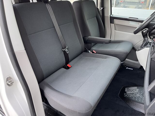 Kombi s vysokou strechou Volkswagen Transporter 2.0 TDI L1H1 DC 4Motion 150pk Airco...