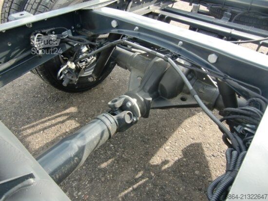 Șasiu de dubă IVECO DAILY 40 - 180 FAHRGESTELL, E6 AUTOMATIK