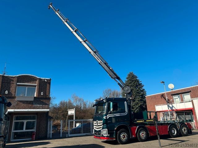Grua montada em camião MERCEDES-BENZ 3253 + HIAB 302 Kran 8x2-4 HAD ALLRAD