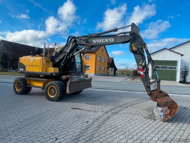 Excavator pe roți VOLVO Mobilbagger EW140C Lehnhoff HS10 Hammer-Scherenh