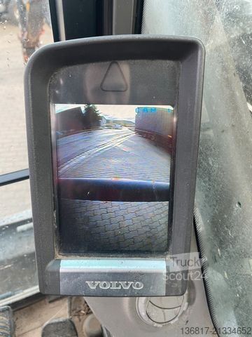 Excavator pe roți VOLVO Mobilbagger EW140C Lehnhoff HS10 Hammer-Scherenh