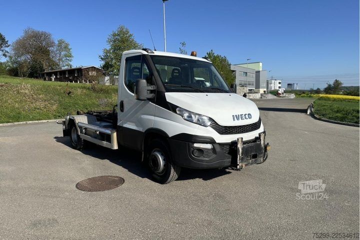 Ruloninė konteinerinė savivartis Iveco 70C17 Haken / Kehricht / WD