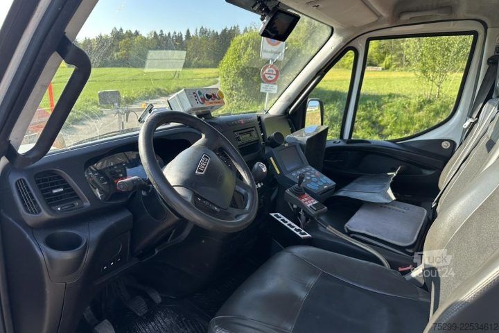 Ruloninė konteinerinė savivartis Iveco 70C17 Haken / Kehricht / WD