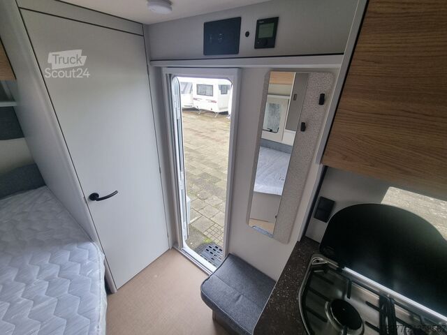 Kelioninis namelis ant ratų Burstner B66  480 TK