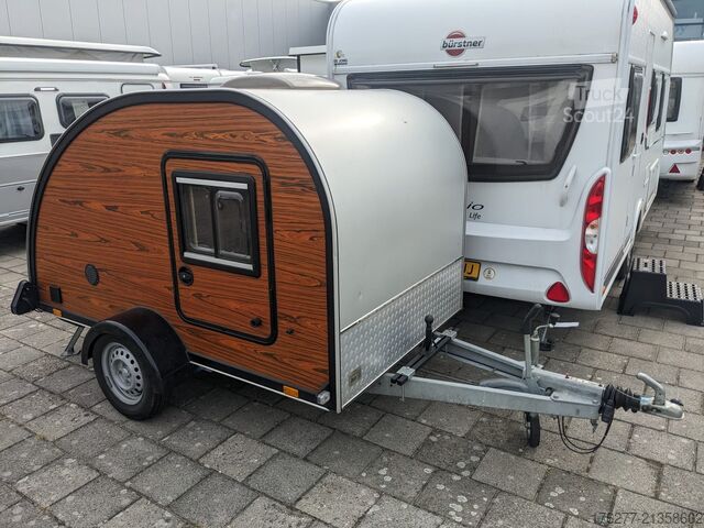 Путешествующий автоприцеп (туристический караван) Kulba Woody