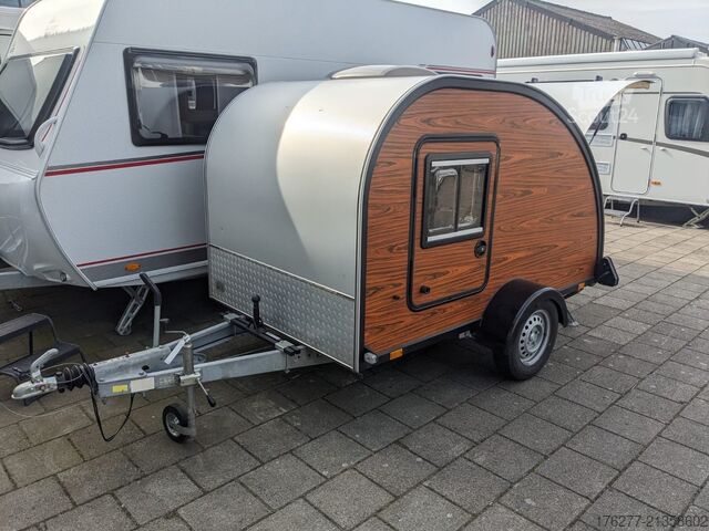Путешествующий автоприцеп (туристический караван) Kulba Woody