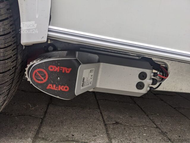 Potovalna prikolica Eriba Feeling 470