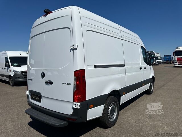 Kombi z visokim stropom MERCEDES-BENZ Sprinter 317 CDI KA/L2H2/3665/MBUX/NAVI/AUTOMATI
