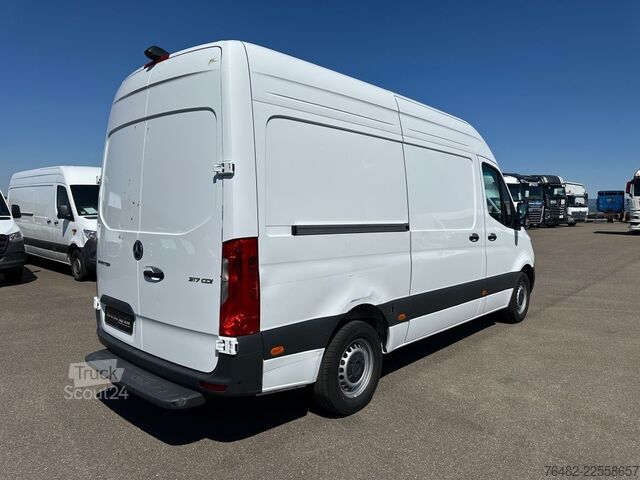 Ploščati dostavnik MERCEDES-BENZ Sprinter 317 CDI KA/L2H2/3665/MBUX/NAVI/AUTOMATI