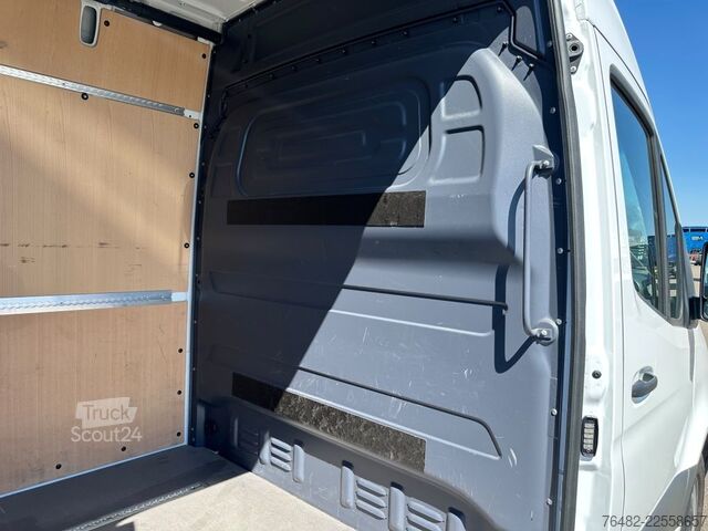 Ploščati dostavnik MERCEDES-BENZ Sprinter 317 CDI KA/L2H2/3665/MBUX/NAVI/AUTOMATI