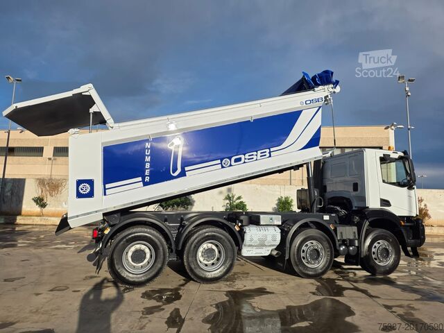Damperli kamyon Iveco Trakker