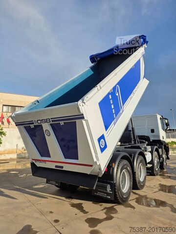 Damperli kamyon Iveco Trakker