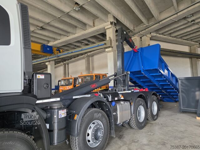 Camión desmontable IVECO Trakker