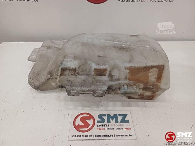 Wischer Renault Occ ruitensproeierreservoir Renault T 82303046