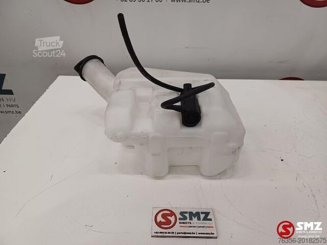 Wischer Caterpillar Window washer tank Caterpillar