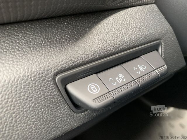 Duba panelată RENAULT Trafic BUSINESS+ L1H1 3,0t BLUE dCi 130 KLIMA+ZV