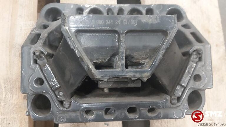 Motor desteği Mercedes Occ Motorsteun (achterste) Actros MP4