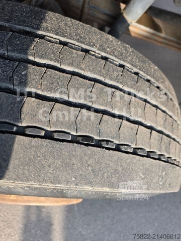 Üç taraflı damperli kamyon MERCEDES-BENZ Atego 1828 / 4X4 ALLRAD / Meiller /18 Kran