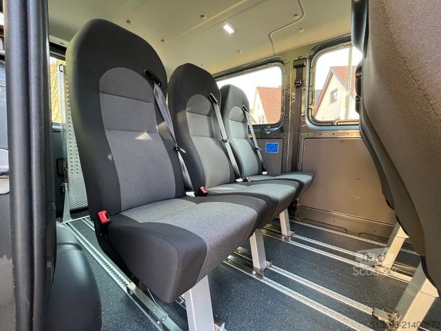 Miniautocarro VOLKSWAGEN CRAFTER 2,0 TDI 9 SITZER KAMERA AHK KLIMA RAMPE