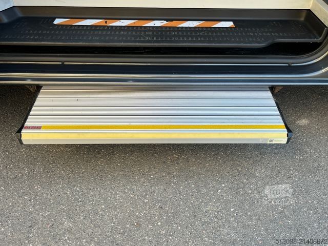 Miniautocarro VOLKSWAGEN CRAFTER 2,0 TDI 9 SITZER KAMERA AHK KLIMA RAMPE