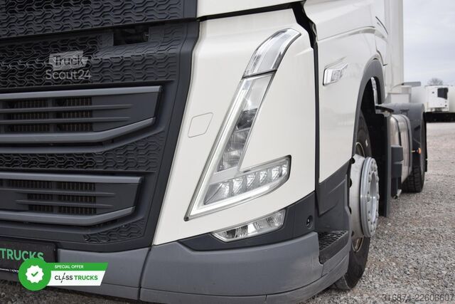 стандартный седельный тягач VOLVO FH 500 Globetrotter XL Varios